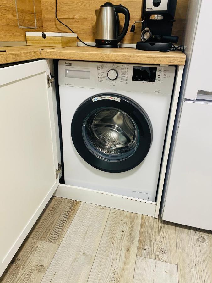 Babylon Park Apartment サンダンスキ エクステリア 写真