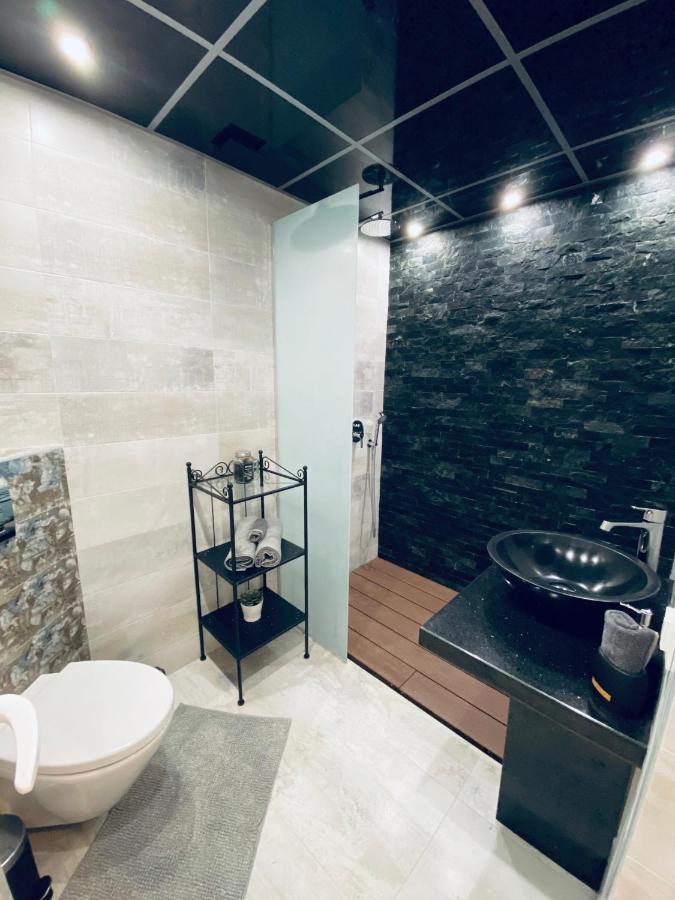 Babylon Park Apartment サンダンスキ エクステリア 写真