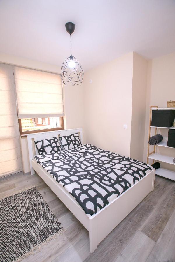 Babylon Park Apartment サンダンスキ エクステリア 写真