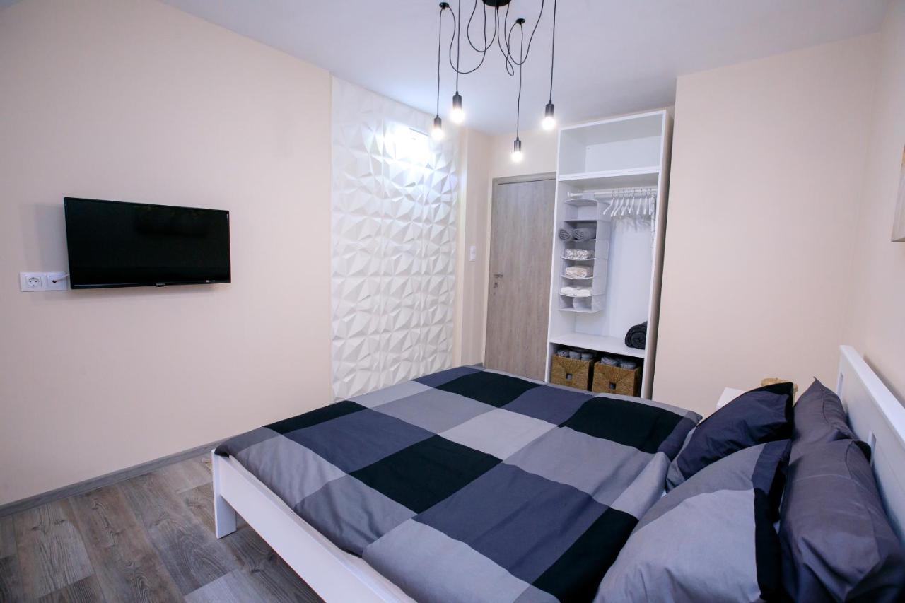 Babylon Park Apartment サンダンスキ エクステリア 写真